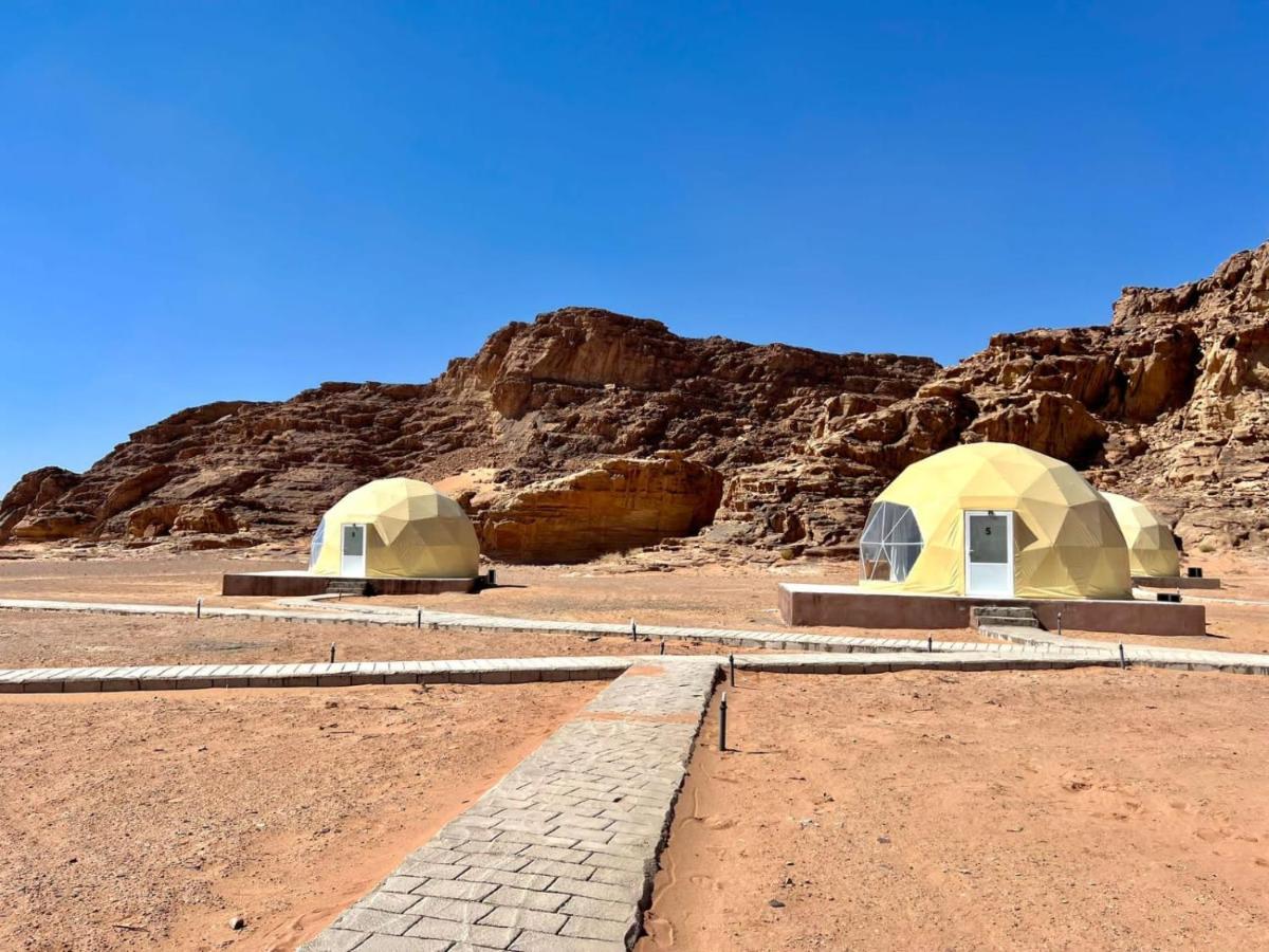 Nara Wadi Rum Camp ภายนอก รูปภาพ
